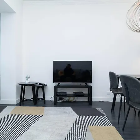 Apartmán Hideaway Near The River