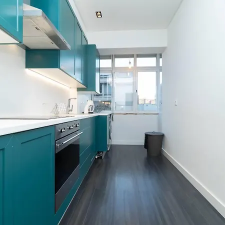 Hideaway Near The River Apartament *